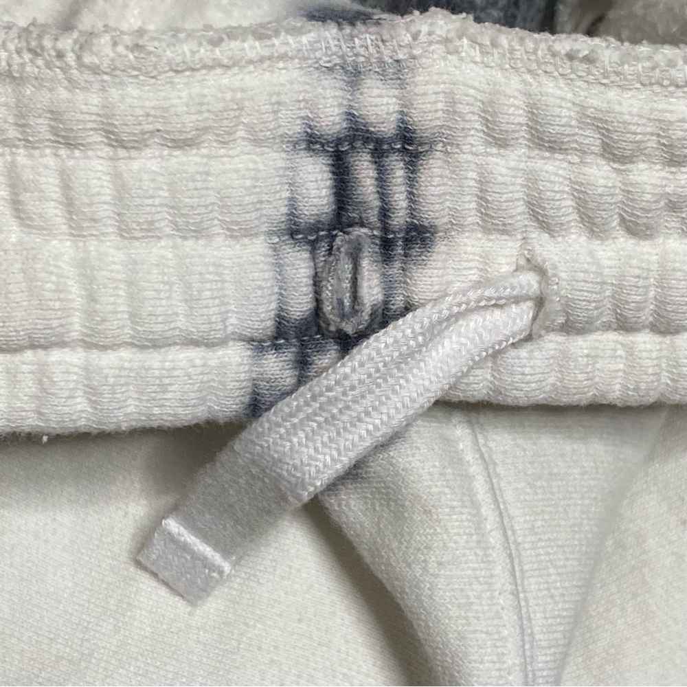Champion • Reverse Weave Sweatpants - Picture 12 of 13